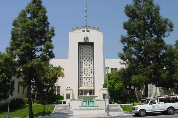 Burbank City Hall on Olive Avenue, with its fountain and front steps